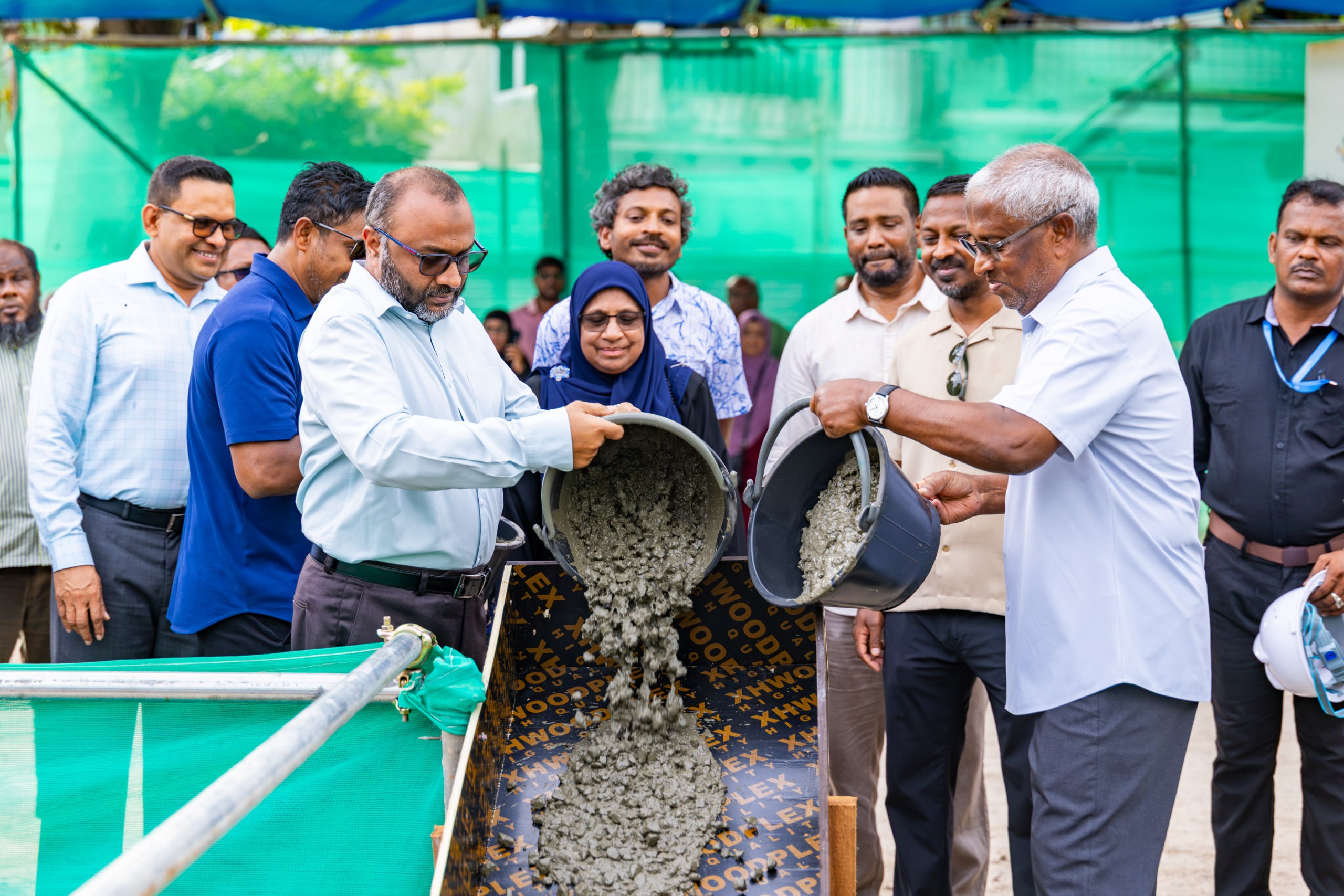 ވިލިމާލޭގައި އަޅާ ޖާގަ ތަނަވަސް އާ މިސްކިތުގެ ބިންގާ އަޅައިފި